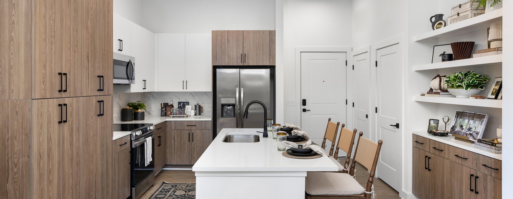 Studio, 1, 2 & 3 Bedroom Apartments